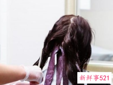 自己如何给头发褪色