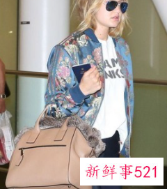 聚会装扮如何吸睛不浮夸刺绣夹克帮你解答