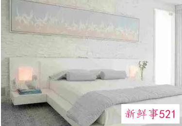 属狗的人床的最佳方位