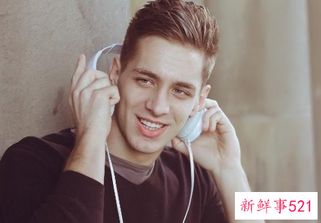 异性朋友最多的星座男