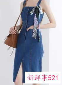 冬季丝巾和什么搭配