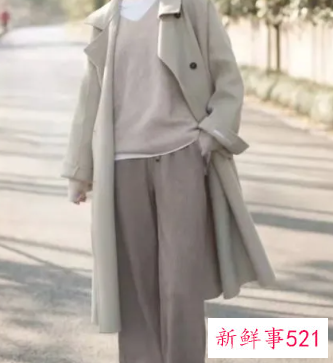 杏色外搭配什么内搭好