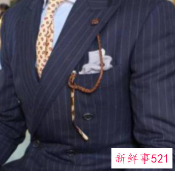 肩宽背厚的男人的命运