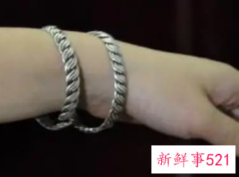 银饰戴多久会变黑