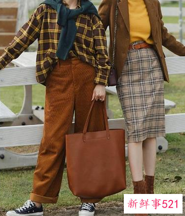 40一50女士阔腿裤穿什么上衣