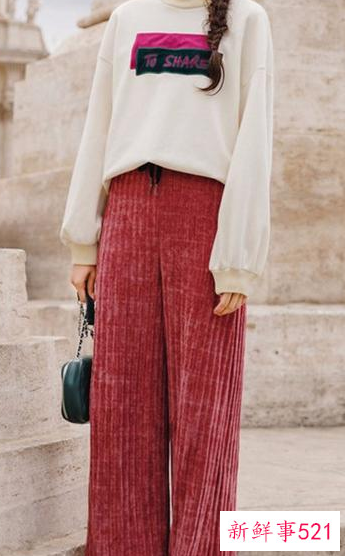 40一50女士阔腿裤穿什么上衣