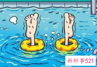 梦见学游泳差点溺水