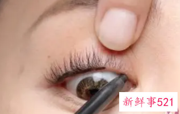 画眼线有什么好处