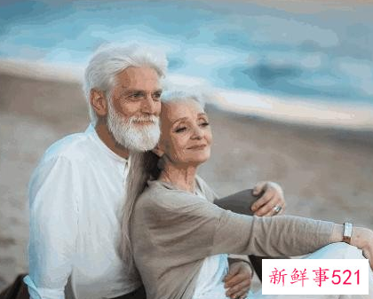 形容夫妻相守到老的成语