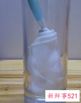 用什么洗杯子最干净