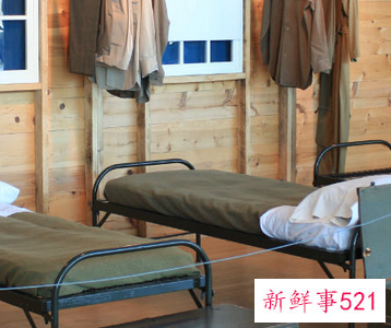 四折被子叠法有哪些步骤图解