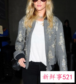 聚会装扮如何吸睛不浮夸刺绣夹克帮你解答