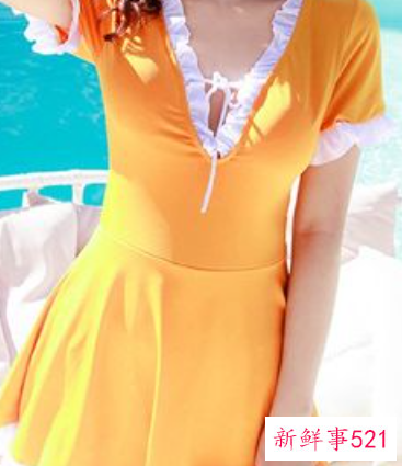 泡温泉适合穿什么泳衣