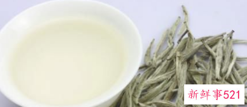 白茶泡枸杞子有什么好处