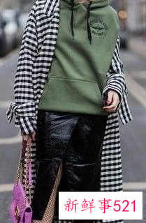 圆领卫衣搭配什么外套好看女