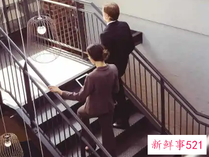 正确的爬楼梯姿势