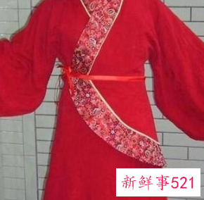 汉服男一片式下裙怎么穿