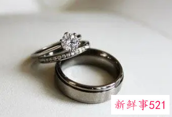 梦见男人愿意给你买戒指