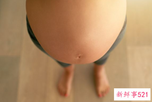 中年女人梦见自己挺着大肚子