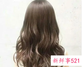 染发什么颜色好看减龄