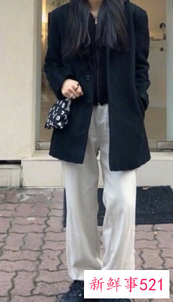 女生冬季酷酷的穿搭