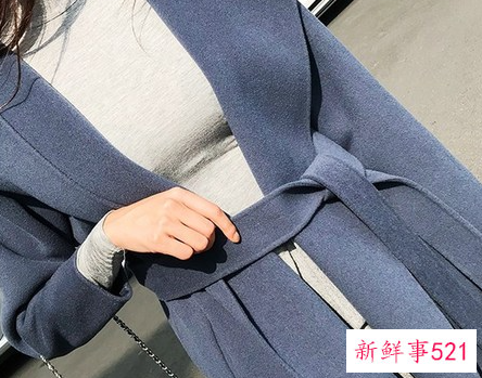 大衣腰带怎么系好看