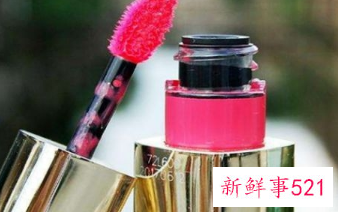 唇釉出现难闻的气味怎么办