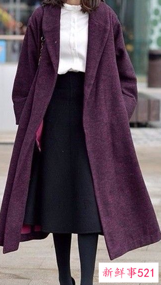 大衣搭配连衣裙