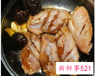 用电饭煲做可乐鸡翅的做法和步骤