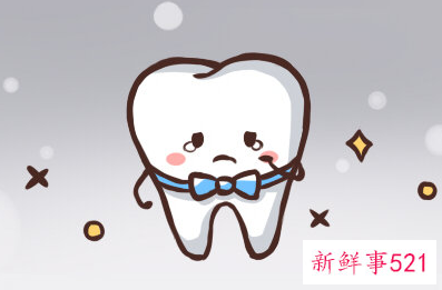 梦见大量牙齿松动并吐出牙齿