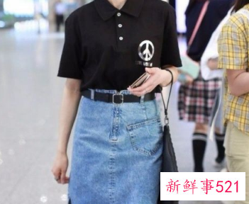 polo衫配什么裙子好看