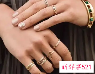 两个戒指叠戴叫什么