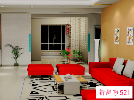 沙发是对门好还是背门好