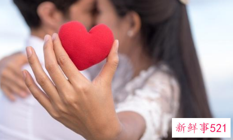 女生接吻为什么会闭眼