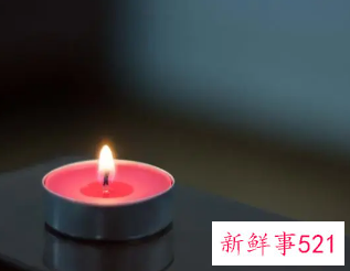 梦见亲人和死人在一起