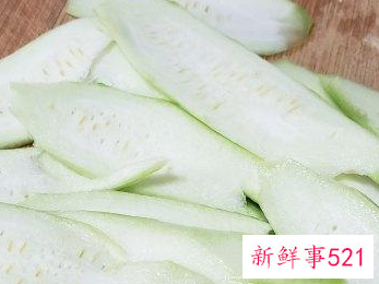 竹笙丝瓜瘦肉汤