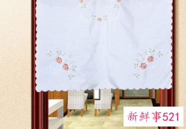 卧室门帘挂什么图案好