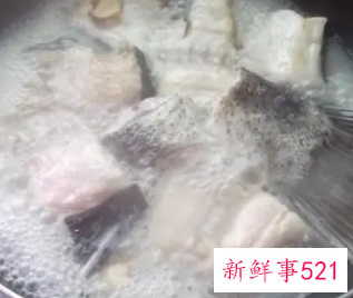 鱼骨炖汤有什么功效