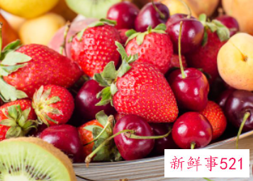 水果店自己开还是加盟店