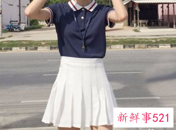 polo衫配什么裙子好看