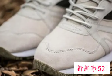 磨砂皮鞋子上油渍怎么清洗