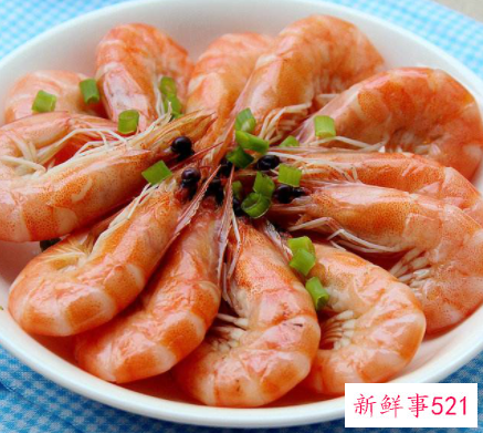 白灼虾不能和什么同吃