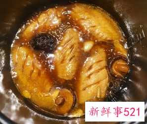 用电饭煲做可乐鸡翅的做法和步骤