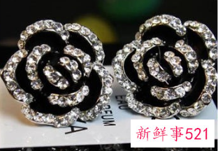 40岁戴什么耳环好看