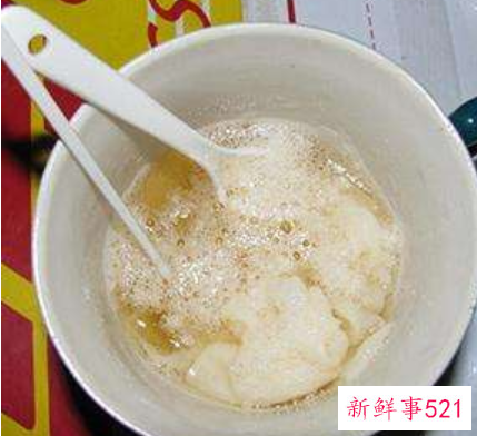 酸奶蛋清蜂蜜面粉面膜怎么做