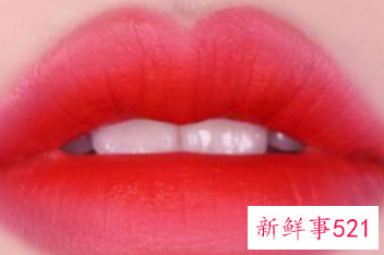 唇釉出现难闻的气味怎么办