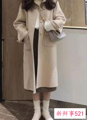 白色靴子配什么衣服裤子好看