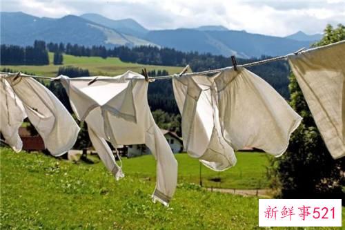 梦见破衣破衣烂衫有什么征兆