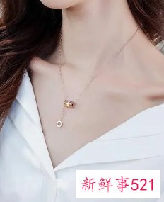 脖子短戴什么项链