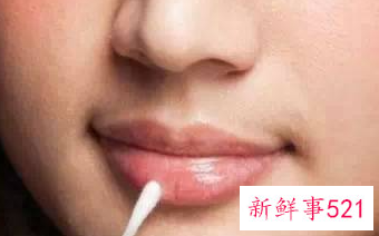 小嘴妆需要这些化妆步骤